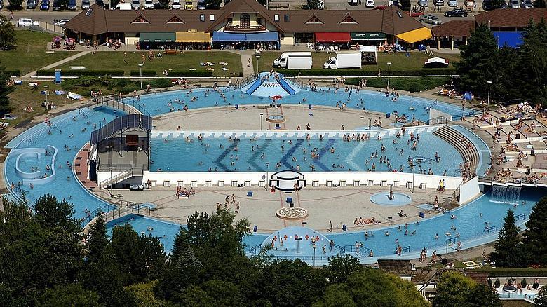 Grill Terasz Etterem Es Szallashely Mezőkövesd Εξωτερικό φωτογραφία